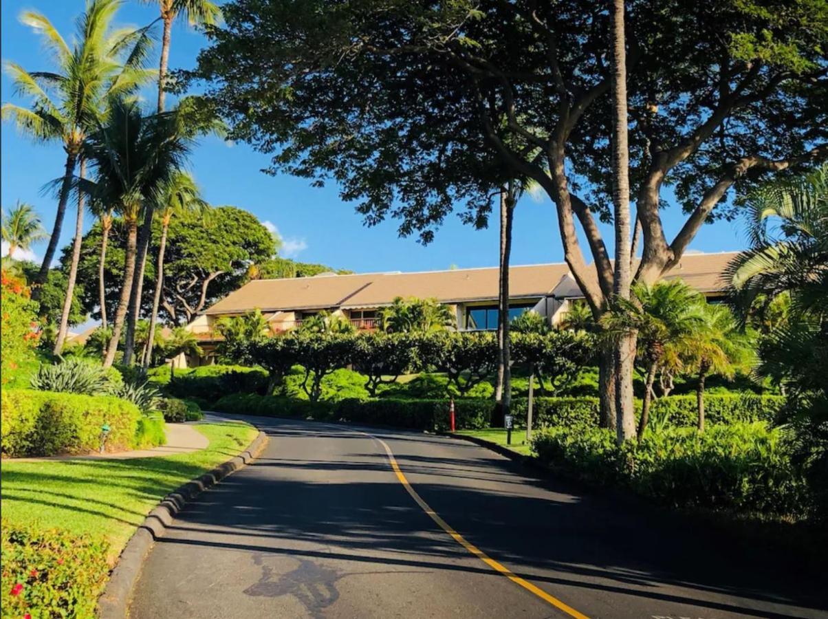 Апартаменты Tropical Maui Kamaole B-Bldg Уэйлея Экстерьер фото